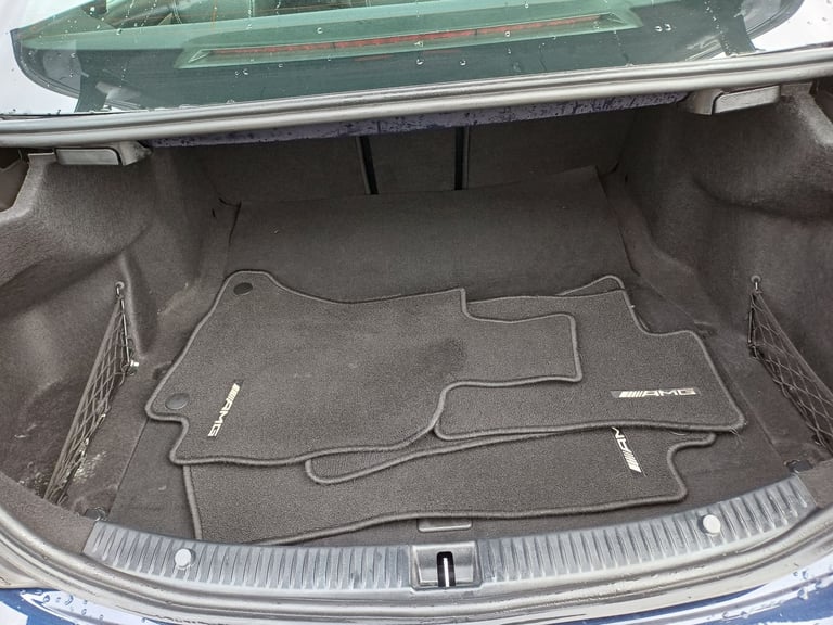 Mercedes-Benz, C CLASS, Saloon, 2018, Semi-Auto, 2143 (cc), 4 doors