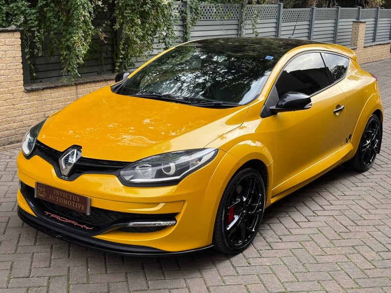 2016 Renault Megane 2.0 T 16V Renaultsport Nav 275 3dr - Liquid yellow - Trophy  COUPE Petrol Manual