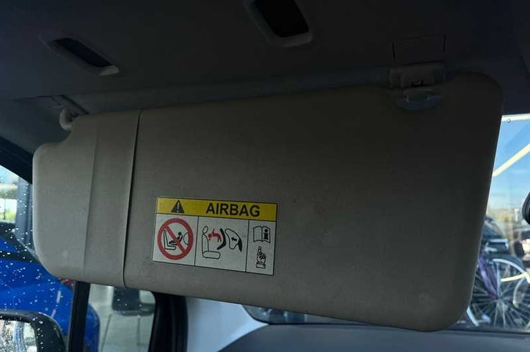 2022 Vauxhall Combo Life 1.5 TURBO D SE 5DR [7 SEAT] MPV Diesel Manual