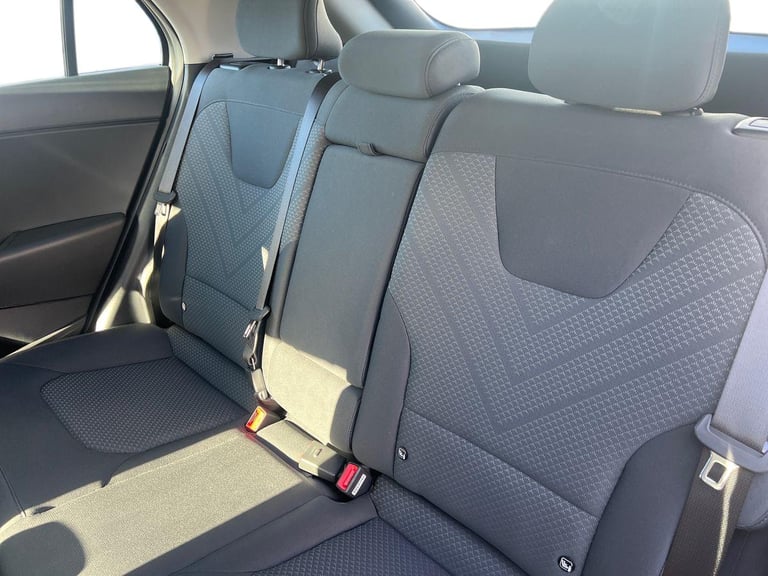  Kia Niro Hybrid 1.6h Gdi 2 Suv 5dr Petrol Hybrid Dct Euro 6 s/s 127 Bhp