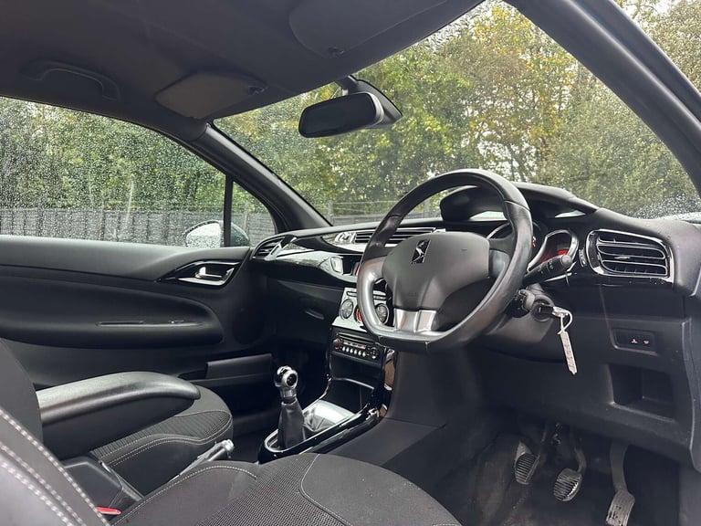 2011 Citroen DS3 1.6 e-HDi Airdream DStyle Plus 3dr HATCHBACK DIESEL Manual