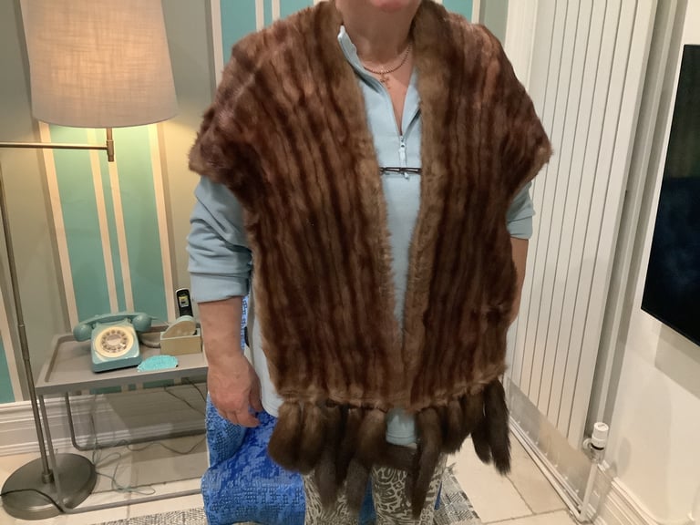 Vintage Mink brown stole ……..open to offers