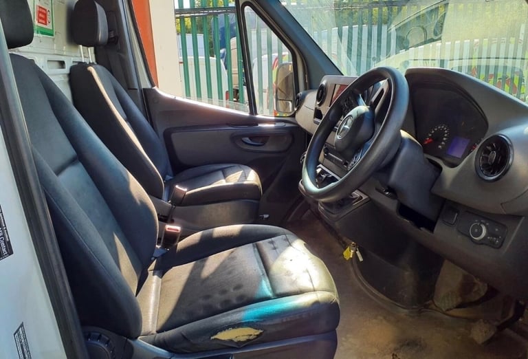 2019/69 MERCEDES BENZ SPRINTER 311 CDI FURNITURE BOX EURO 6 PRICE IS PLUS VAT 