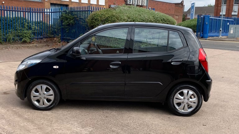 HYUNDAI i10 ACTIVE 5 DOOR HATCHBACK MANUAL ULEZ £20 ROAD TAX