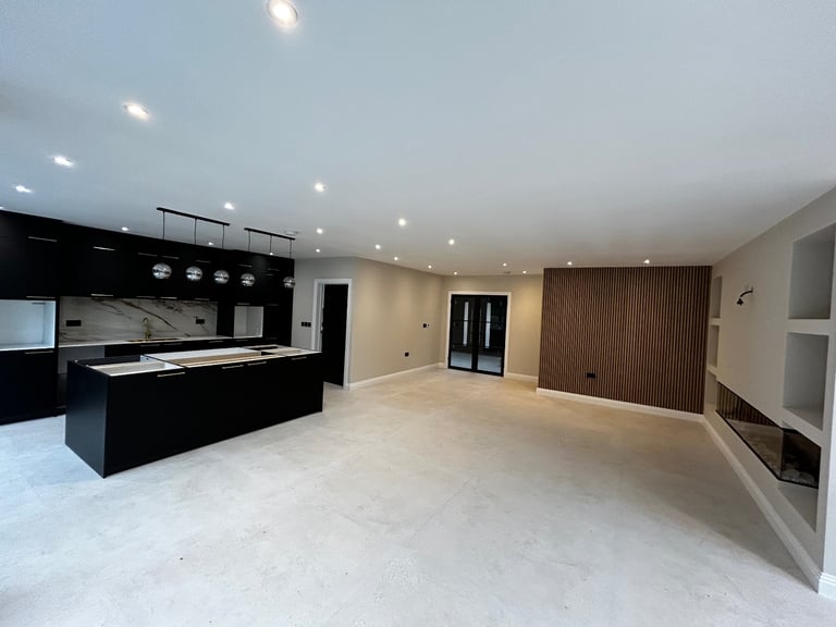 image for Painter and decorator , spray painting 