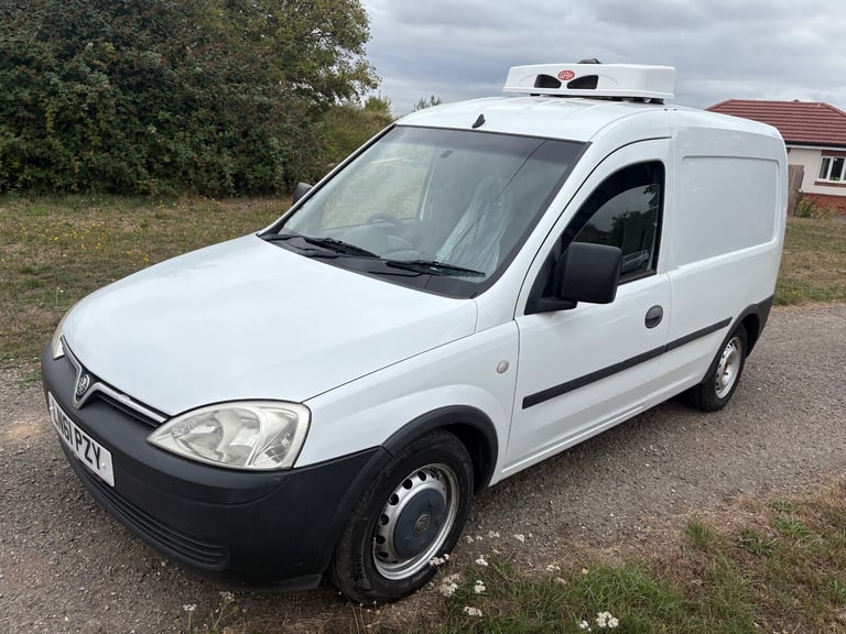 2011 Vauxhall Combo 1700 1.3CDTi 16V Van [75PS] CAR DERIVED VAN Diesel Manual