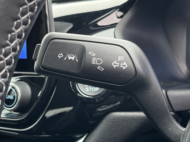 2022 Ford Fiesta 1.0 EcoBoost Hybrid mHEV 125 Titanium X 5dr Hatchback PETROL Manual