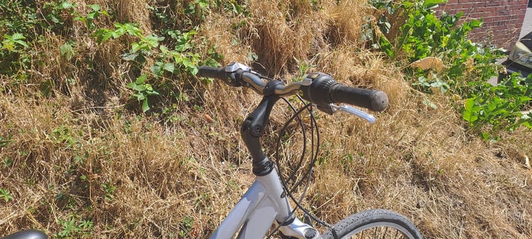Ladies hybrid aluminium frame townbike 