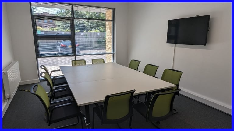 Haywards Heath - RH16 1UA, Open plan 2690 sqft serviced office to rent at John de Mierre House