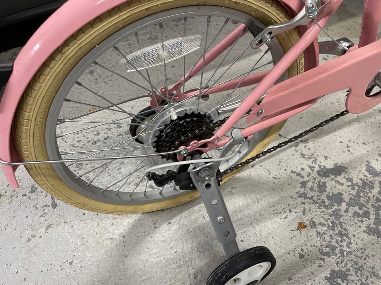 Girls bike
