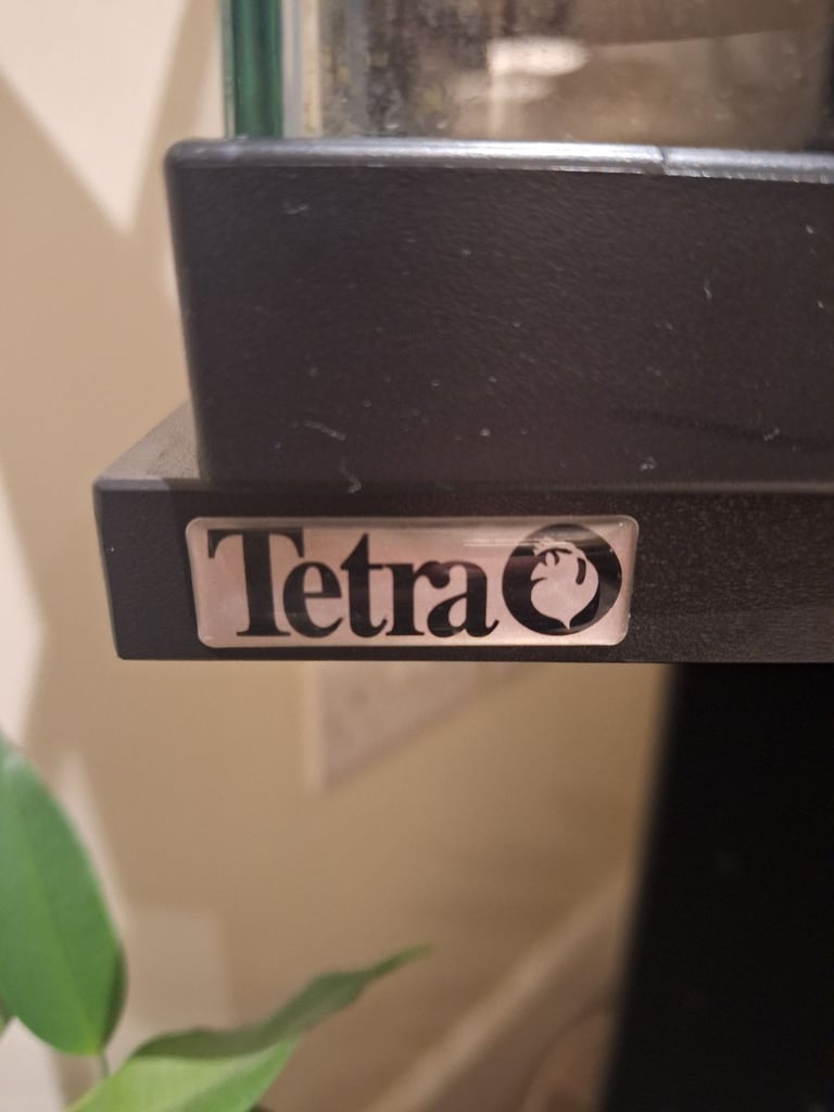 Aquarium fish tank with stand 