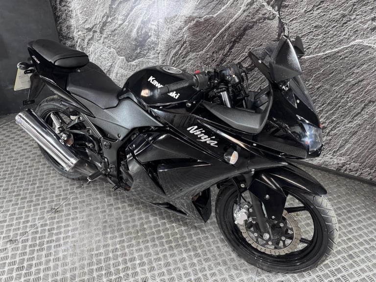 KAWASAKI NINJA 250 2009