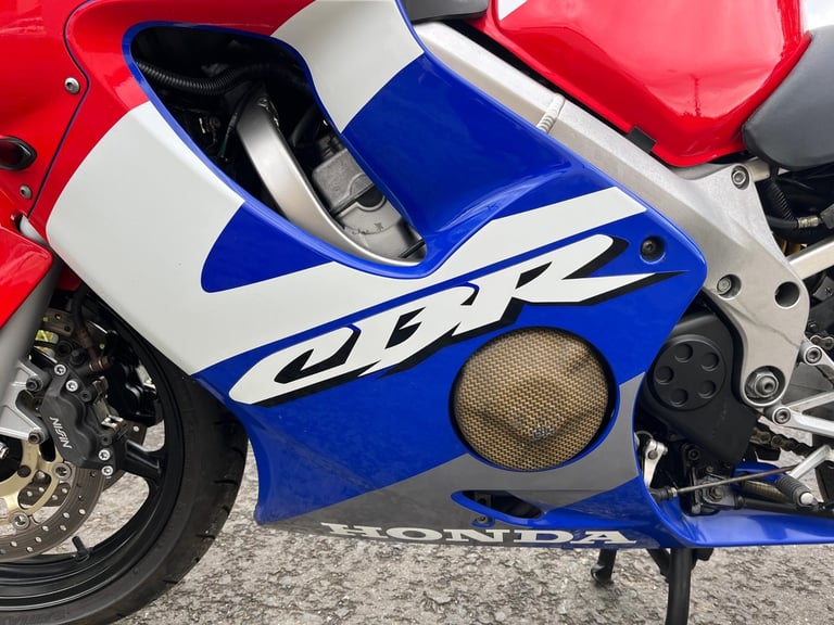 HONDA CBR600F, 2001(51), 34,919 MILES, FSH, IMMACULATE MOTORCYCLE, £2795