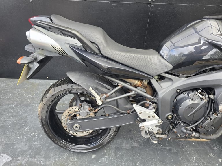 YAMAHA FZ6 PROJECT BIKE HPI CLEAR 1 OWNER