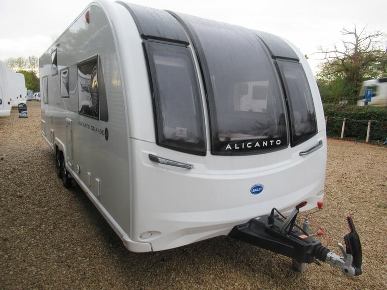 2024 Bailey Alicanto Porto