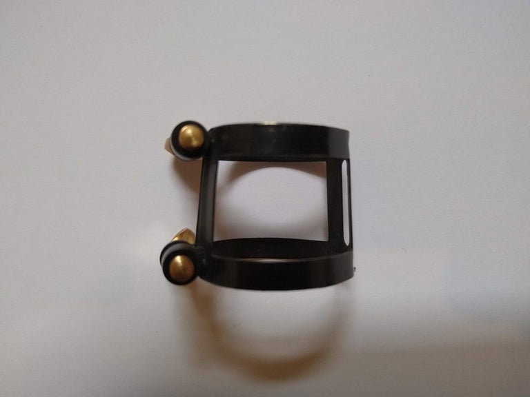 Vintage Bb Clarinet Metal Ligature. New 