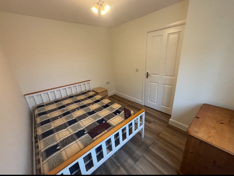 Beautiful room in RG1