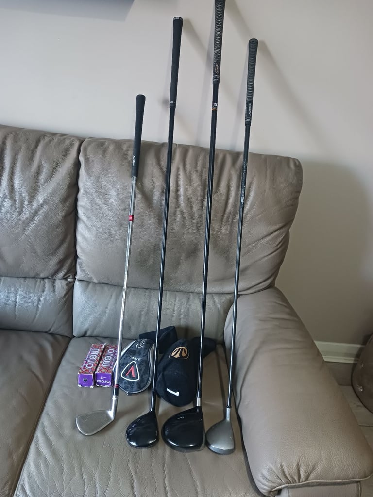 Golf clubs 