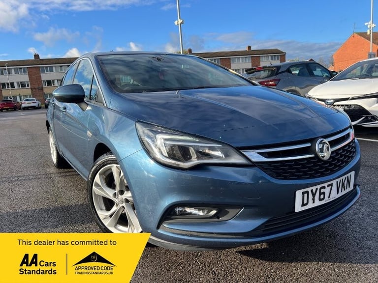 2017 Vauxhall Astra 1.6 CDTi BlueInjection SRi Nav Hatchback 5dr Diesel Manual
