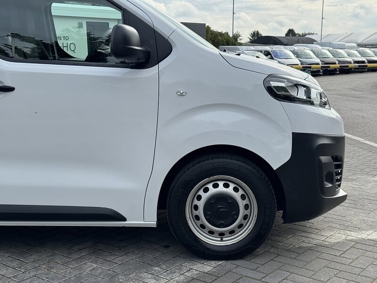 2022 Citroen Dispatch BlueHDi 1400 Enterprise Pro M Panel Van Diesel Manual