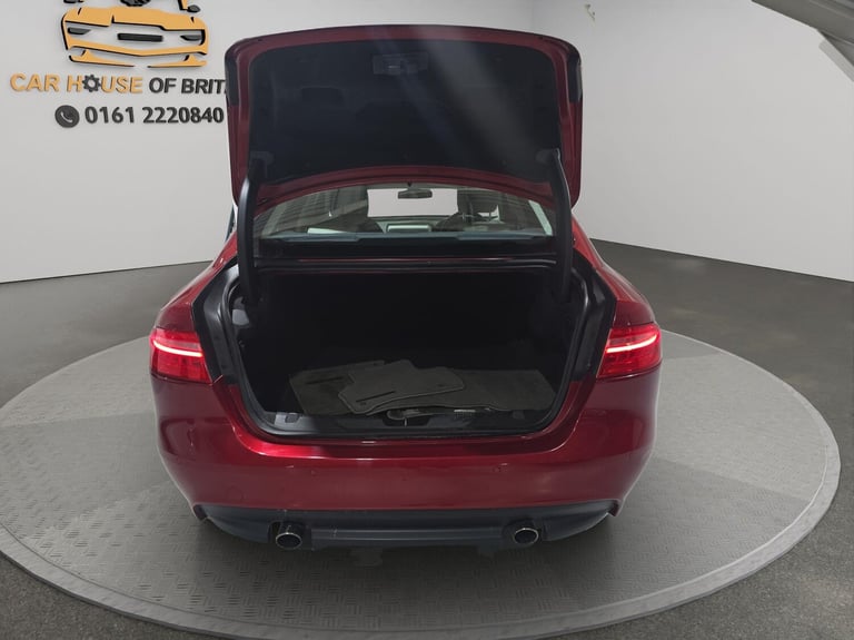 2017 Jaguar XE 2.0i Portfolio Auto Euro 6 (s/s) 4dr SALOON Petrol Automatic