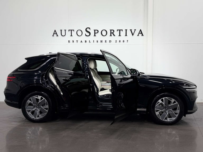 2024 Genesis GV70 GV70 Sport E AWD 4WD 5dr SUV Electric Automatic