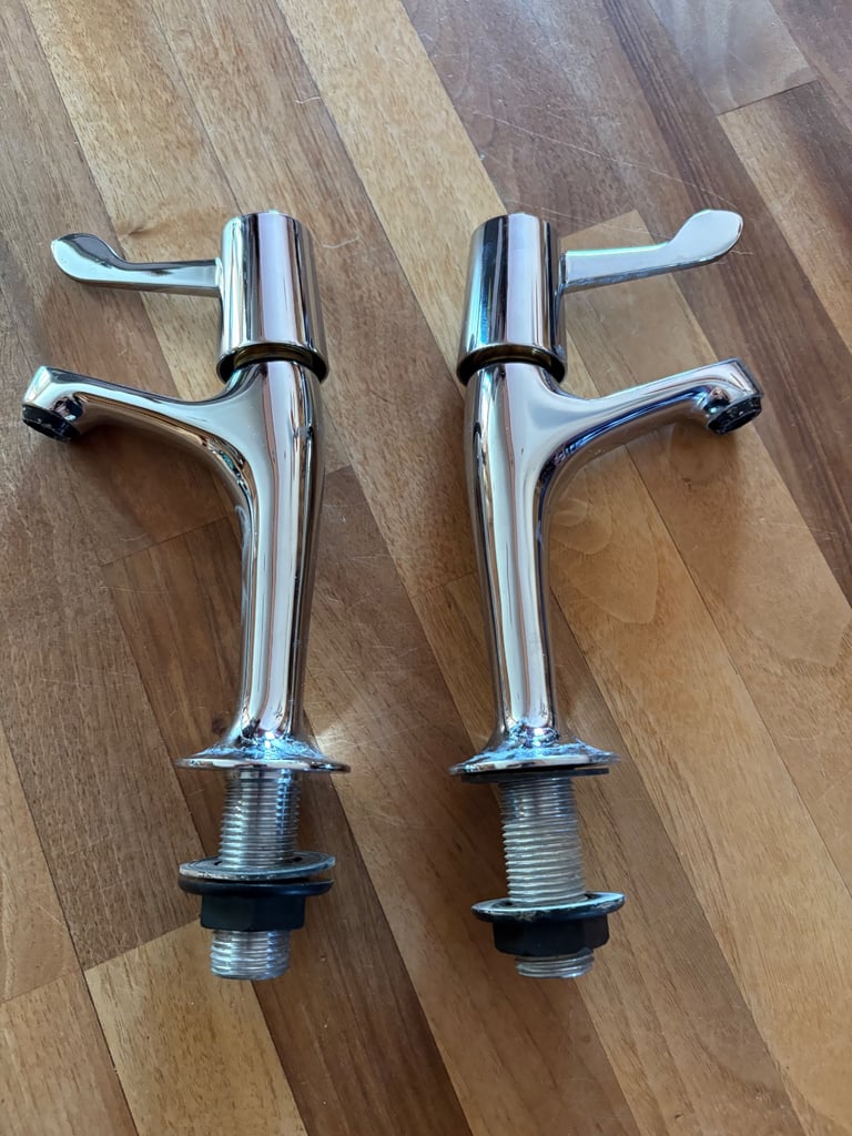 image for 2pcs Kitchen Sink Taps Pair, Chrome-Plated Lever
