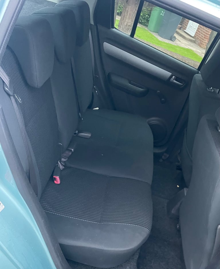 Suzuki swift 🐬🐬 1.3 16v GL model 90 bhp Hpi clear Great car (2007 57)