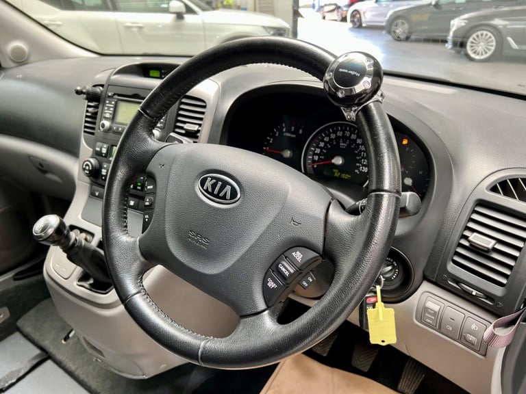 2010 Kia Sedona 2.2 CRDi 3 5dr MPV Diesel Manual