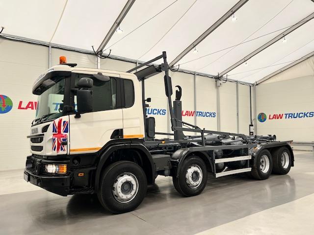 Scania P410 8x4 Rest Cab Hookloader Manual