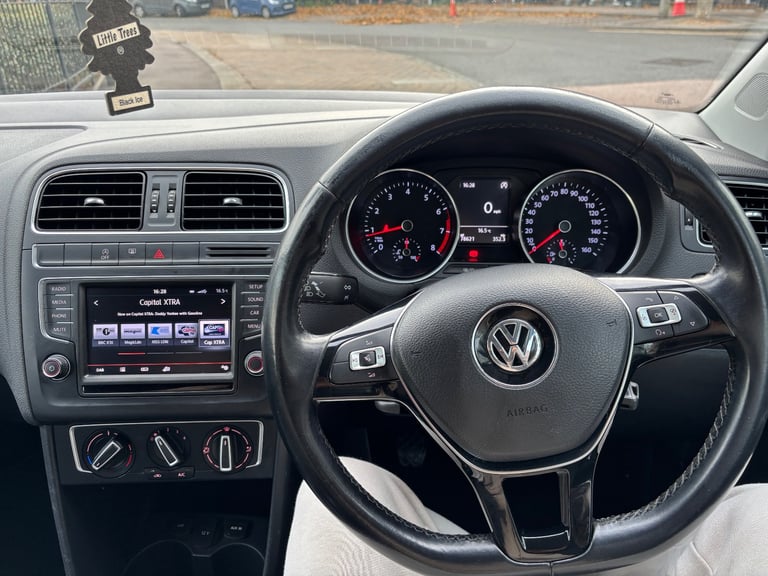 2014 Volkswagen (VW) Polo – 1.0 BlueMotion Tech SE – Grey – Lovely Condition!!