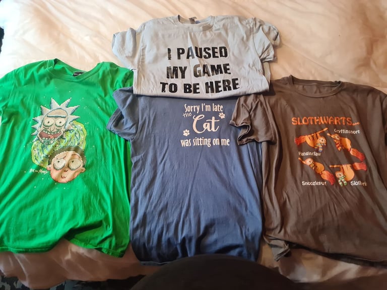 image for Mens size medium and large tops