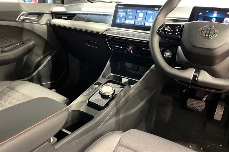 2025 MG MG3 1.5 Hybrid+ MHEV Trophy Hatchback 5dr Petrol Hybrid Auto Euro 6 (s/s) (194  Hatchback...