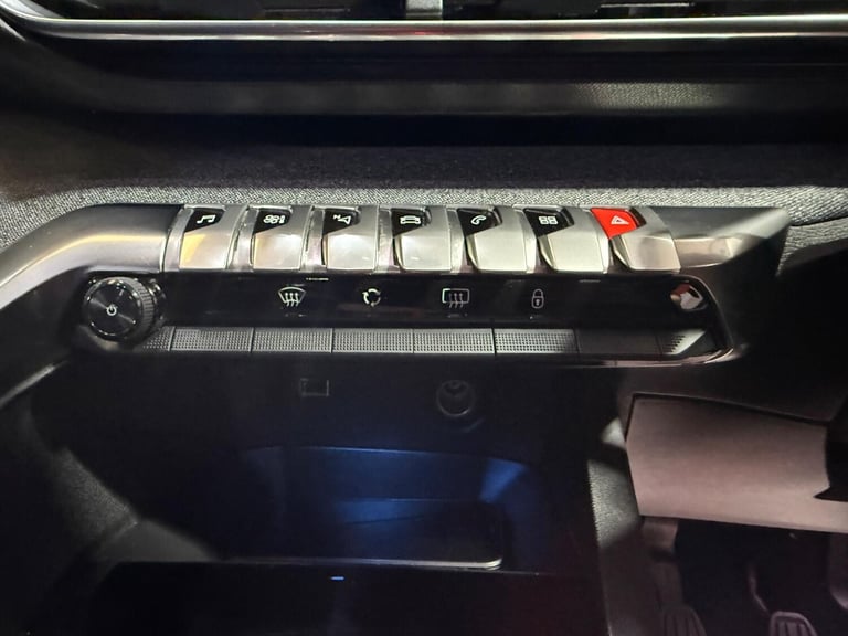 2019 Peugeot 3008 1.2 PureTech Allure Euro 6 (s/s) 5dr HATCHBACK Petrol Manual