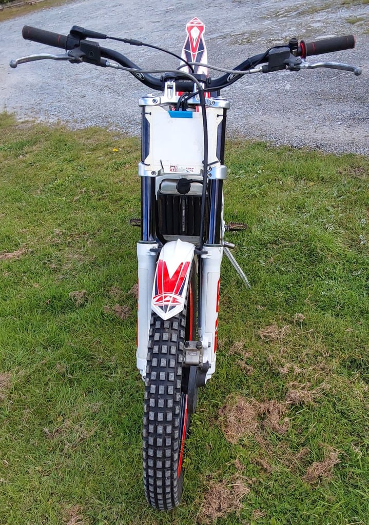 BETA EVO 250 - 2016 MODEL - 2-STROKE - GOOD CONDITION- WELL MAINTAINED 