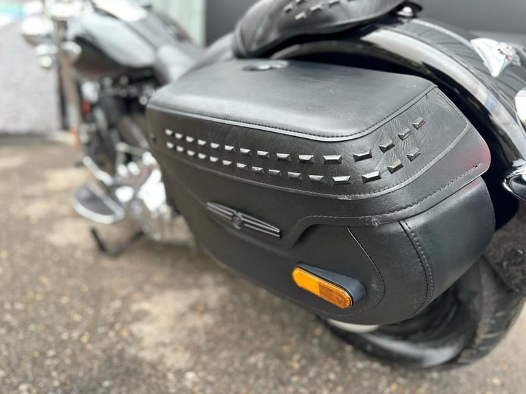 2022/22 Harley-Davidson Heritage Classic 114 1868 Motorcycle 