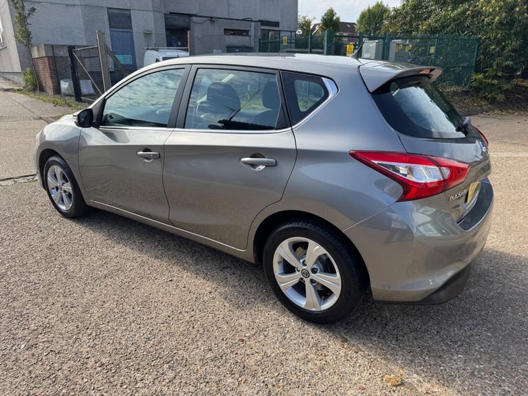 2015 Nissan Pulsar 1.5 dCi Acenta Euro 5 (s/s) 5dr HATCHBACK Diesel Manual