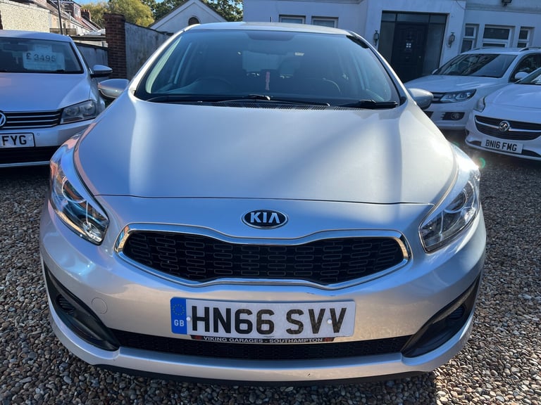 2016 Kia Ceed 1.4 SR7 Hatchback 5dr Petrol Manual Euro 6 (98 bhp) Petrol
