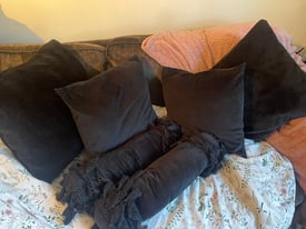 Free cushions