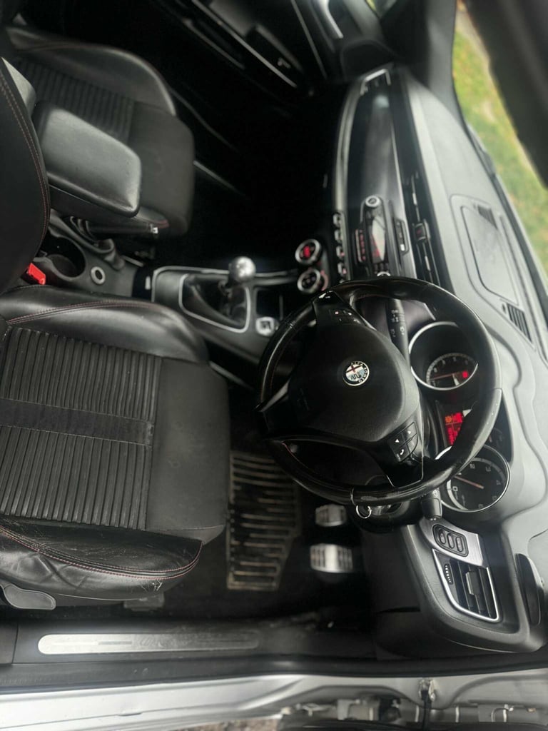 2010 Alfa Romeo Giulietta 2.0 JTDM-2 170 Veloce 5dr HATCHBACK Diesel Manual