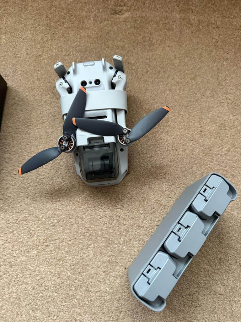 🚁 DJI Mini 2 Fly More Combo - Complete Kit! (4K Drone)