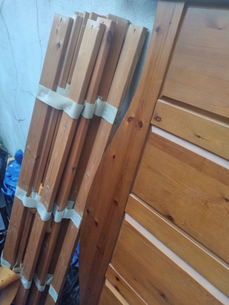 image for Pine double bed frame 