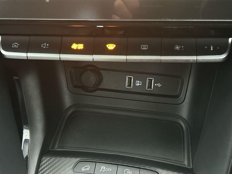 2022 MG MG ZS 1.0T GDi Exclusive 5dr HATCHBACK PETROL Manual