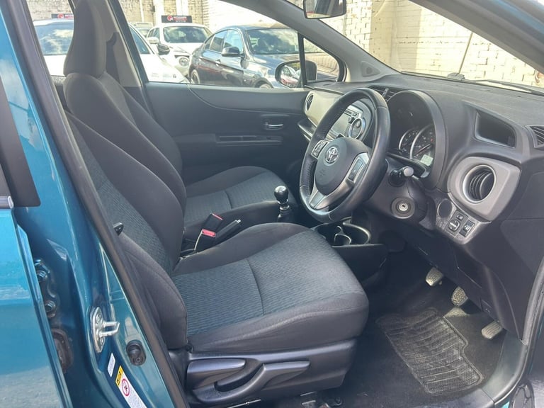 2012 Toyota Yaris 1.4 D-4D TR Euro 5 5dr HATCHBACK Diesel Manual