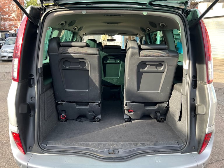2011 Renault Grand Espace 2.0 dCi Dynamique TomTom 5dr Auto MPV Diesel Automatic