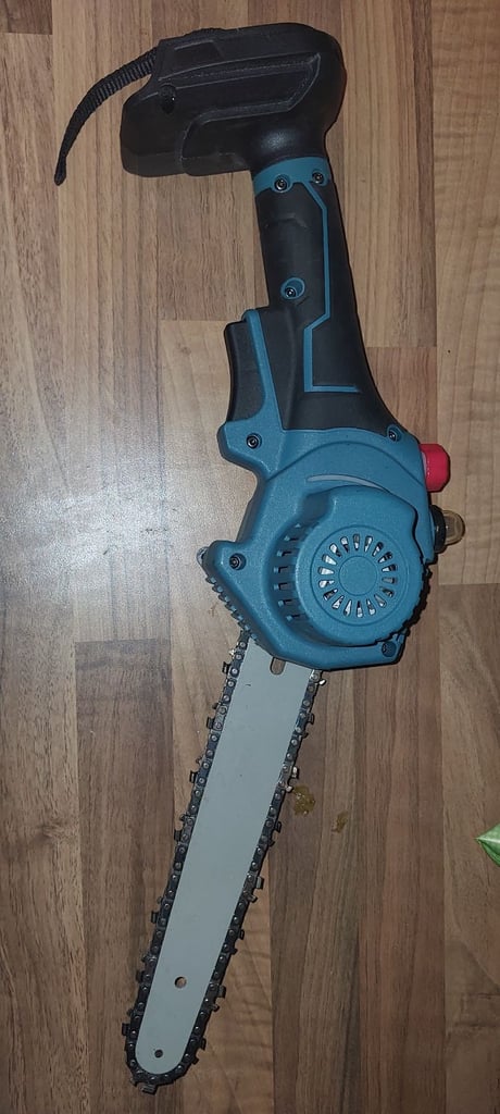 image for Mini chainsaw and heat gun