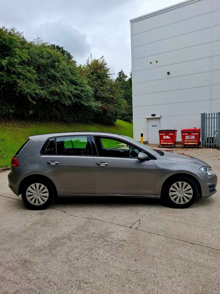 Volkswagen, GOLF, Hatchback, 2013, Manual, 1598 (cc), 5 doors