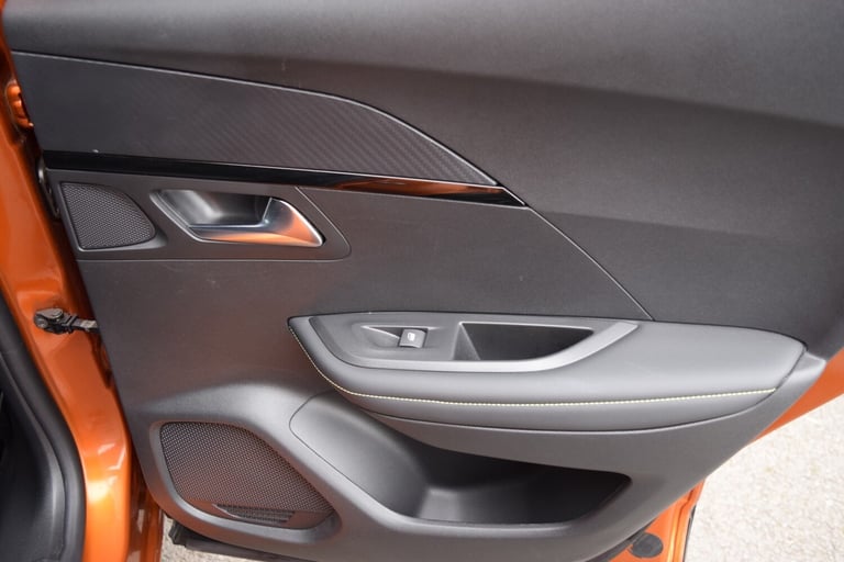 2022 Peugeot 2008 100kW GT Premium 50kWh 5dr Auto HATCHBACK Electric Automatic