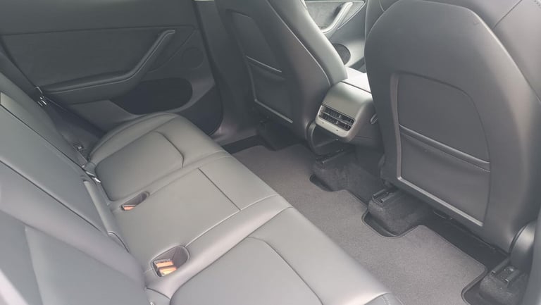2023 Tesla Model Y Auto RWD 5dr MPV Electric Automatic