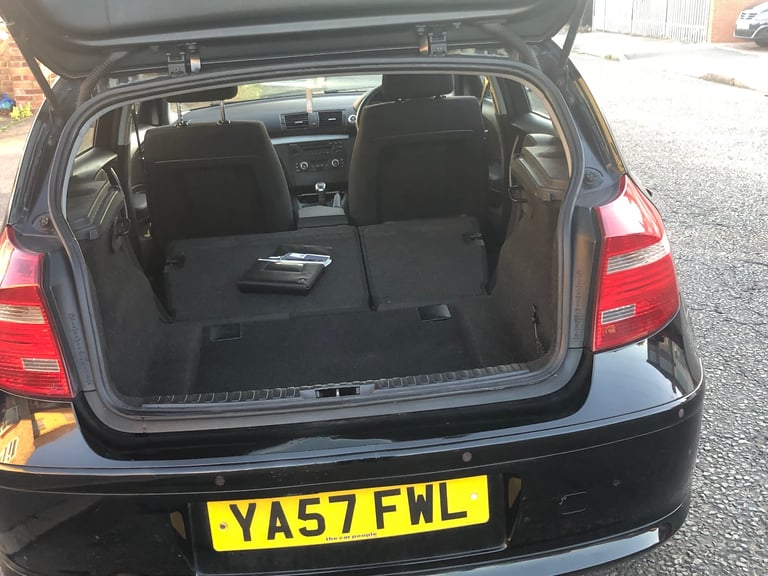 BMW, 1 SERIES, Hatchback, 2007, Manual, 1596 (cc), 5 doors